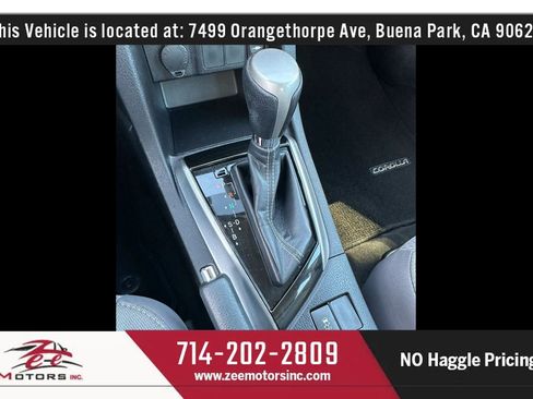 Used 2015 Toyota Corolla LE FWD image 31