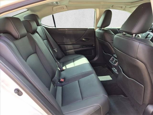 Used 2025 Lexus ES 350 w/ Premium Package FWD image 20