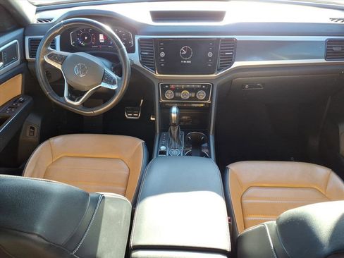 Used 2022 Volkswagen Atlas Cross Sport SEL Premium R-Line image 8