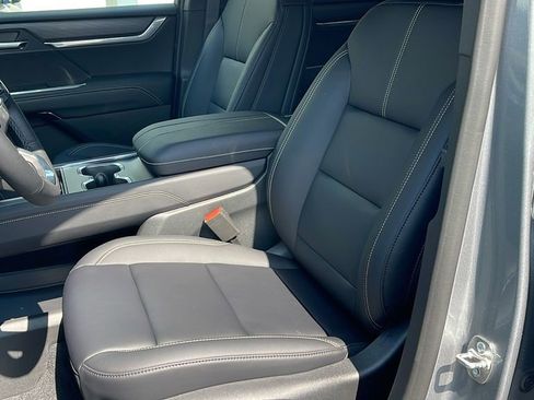 New 2025 GMC Acadia Elevation w/ Elevation Premium Package image 10