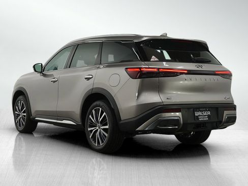 Used 2024 INFINITI QX60 Sensory image 3