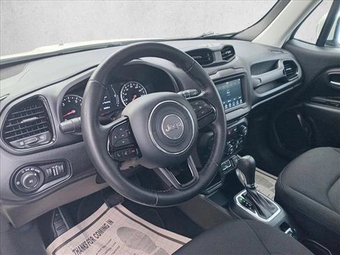 Used 2020 Jeep Renegade Altitude image 16