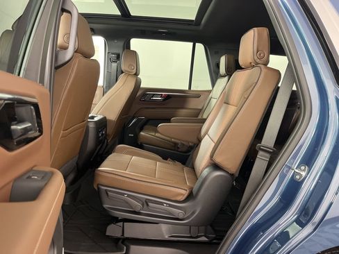 New 2026 Chevrolet Tahoe High Country w/ Sun And Tow Package image 27