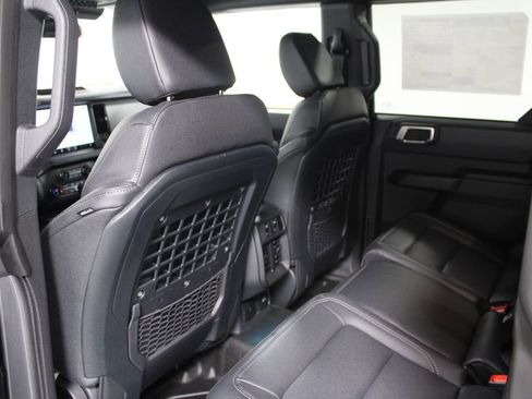 New 2025 Ford Bronco Big Bend w/ Black Diamond Package image 23