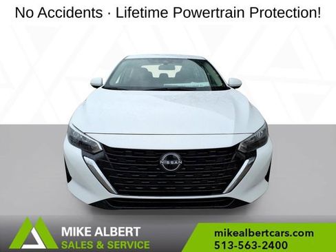 Used 2024 Nissan Sentra S FWD image 2