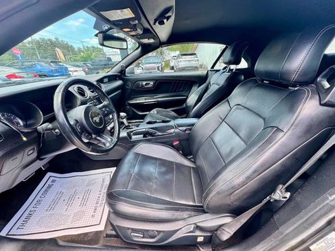 Used 2016 Ford Mustang Premium RWD image 13