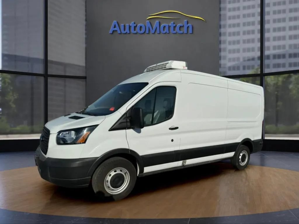 Used 2019 Ford Transit 250 148 Medium Roof RWD image 4