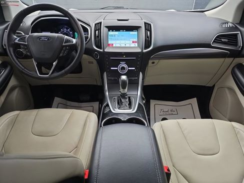 Used 2018 Ford Edge Titanium w/ Technology Package image 21