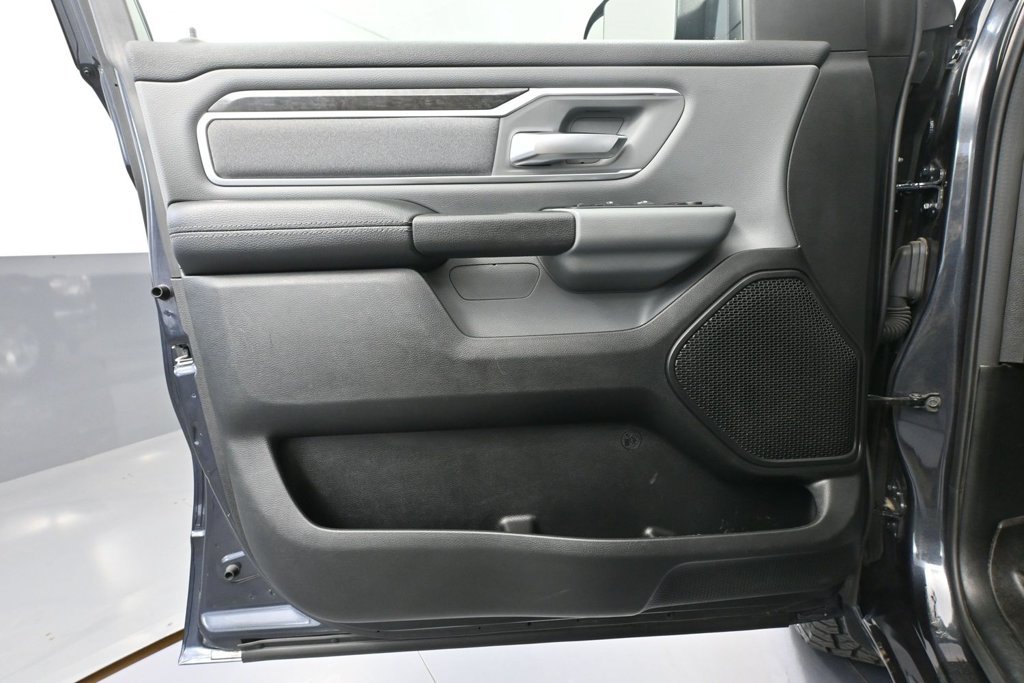 Used 2020 RAM 1500 Big Horn AWD/4WD image 14