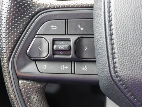 Used 2024 Toyota Tacoma SR5 AWD/4WD image 21