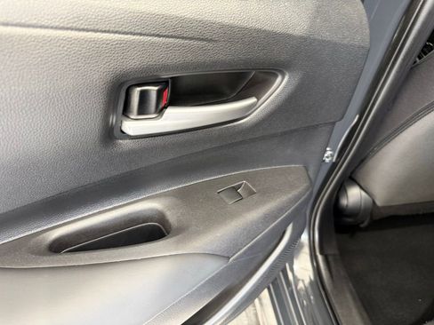 Used 2024 Toyota Corolla SE FWD image 17