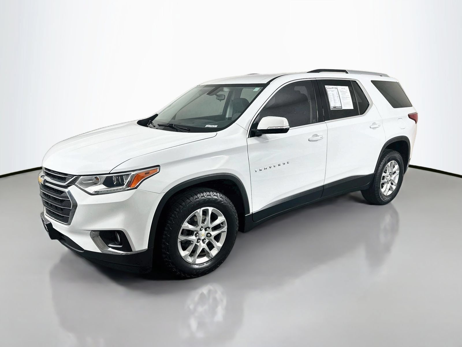 Used 2018 Chevrolet Traverse LT AWD/4WD image 3