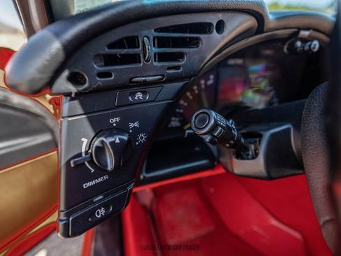 Used 1996 Chevrolet Corvette Coupe RWD image 24
