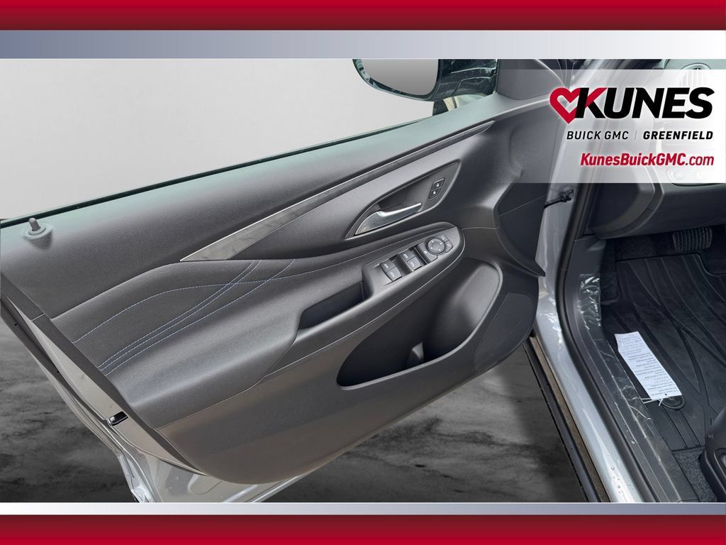 New 2026 Buick Envista Sport Touring w/ Convenience I Package FWD image 15