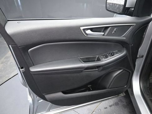 Used 2024 Ford Edge SEL AWD/4WD image 16