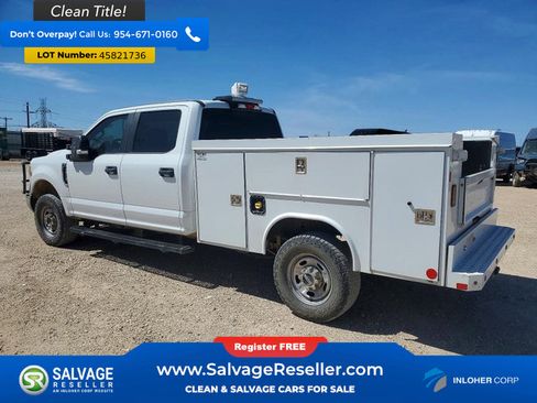 Used 2017 Ford F250 XL w/ Power Equipment Group AWD/4WD image 3