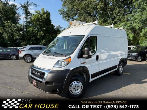 Used 2021 RAM ProMaster 2500 w/ Premium Appearance Group FWD image 1