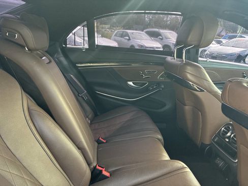 Used 2016 Mercedes-Benz S 550 4MATIC Sedan image 19