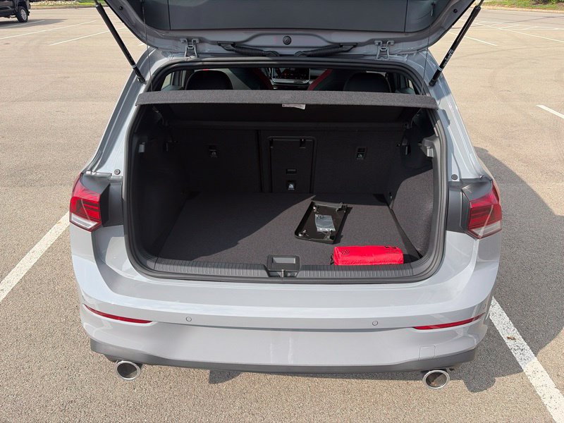 New 2026 Volkswagen GTI SE FWD image 12