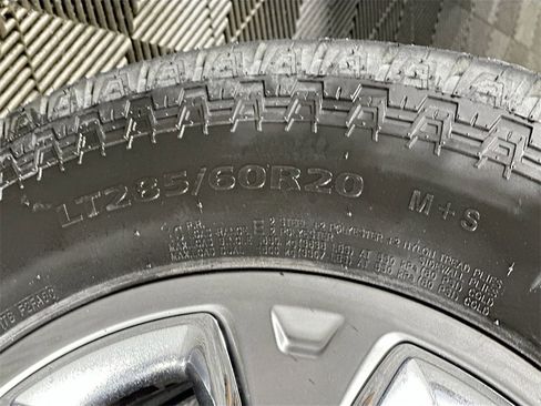 Used 2018 RAM 3500 Laramie image 33