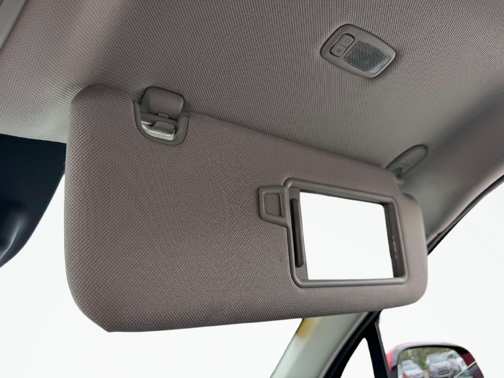 Certified 2023 Kia Sorento LX AWD/4WD image 35