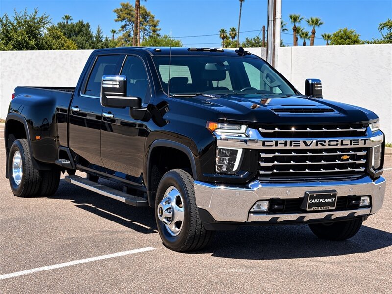 Used 2022 Chevrolet Silverado 3500 LTZ w/ LTZ Texas Edition AWD/4WD image 1