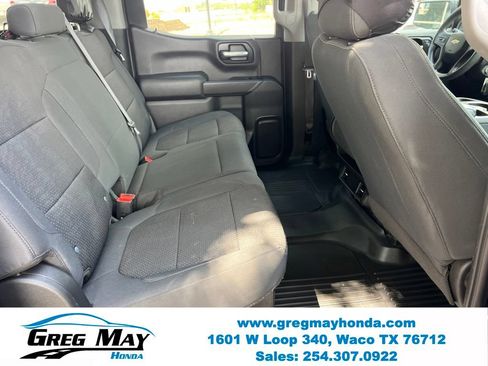 Used 2020 Chevrolet Silverado 1500 Custom w/ Custom Value Package RWD image 15