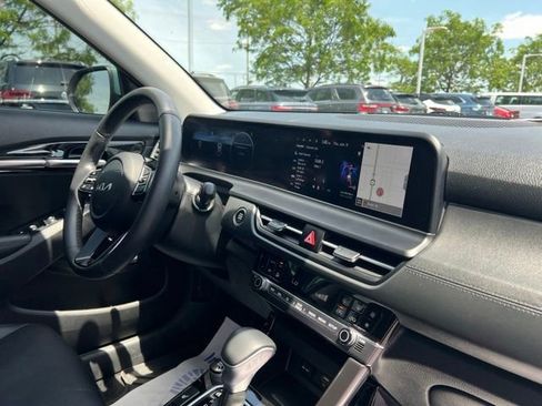 Certified 2024 Kia Seltos EX AWD/4WD image 37
