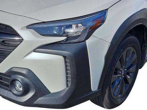 Used 2024 Subaru Outback Onyx Edition image 9