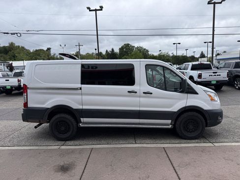 Used 2022 Ford Transit 250 Low Roof w/ Exterior Upgrade Package RWD image 7