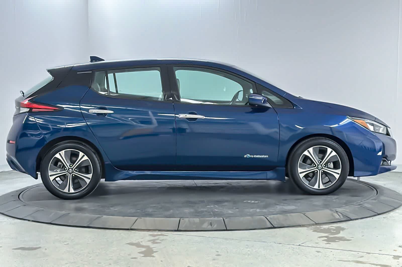 Used 2018 Nissan Leaf SL w/ Protection Package FWD image 8