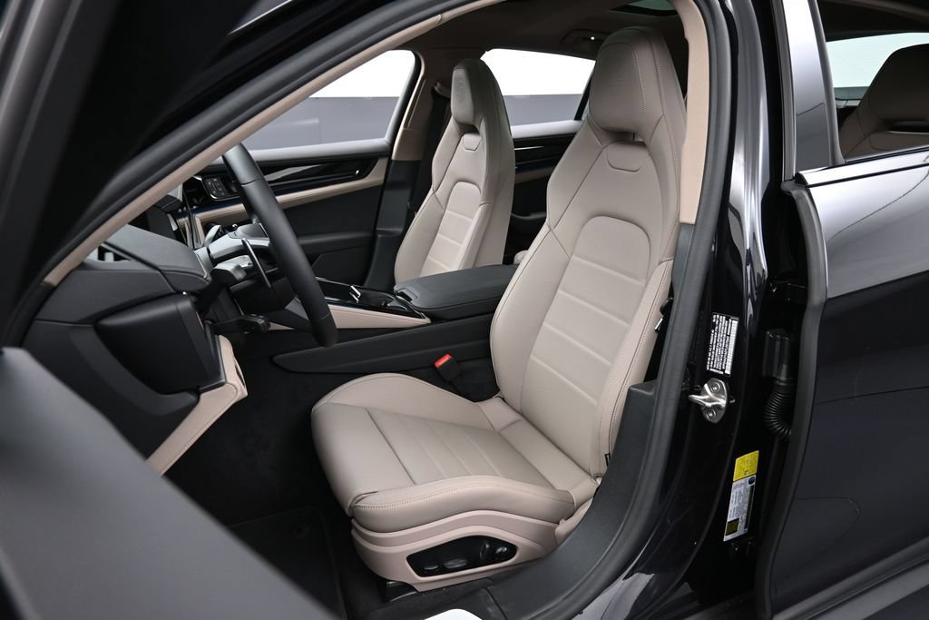 New 2026 Porsche Panamera 4 AWD/4WD image 5