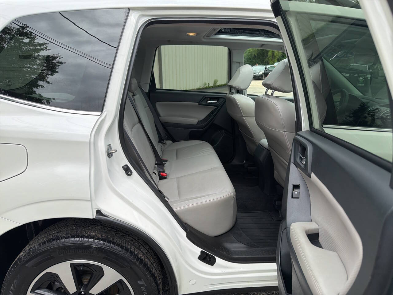 Used 2017 Subaru Forester 2.5i Limited w/ Protection Package #2 AWD/4WD image 36