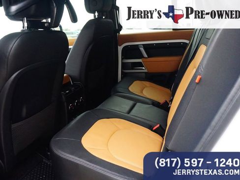 Used 2024 Land Rover Defender 110 X-Dynamic SE AWD/4WD image 20
