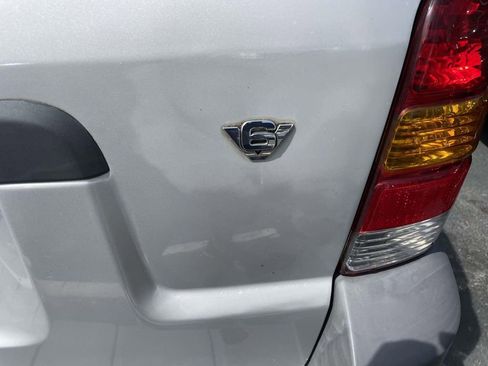 Used 2007 Ford Escape XLT image 24