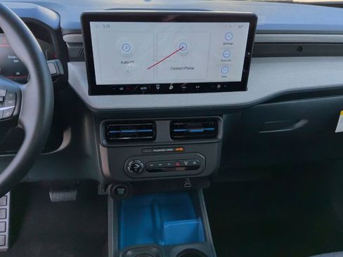 New 2026 Ford Maverick XLT image 21