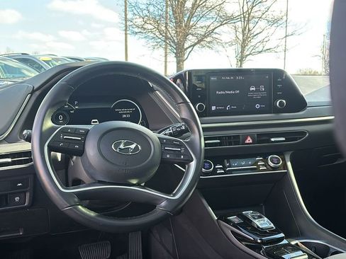 Used 2022 Hyundai Sonata SEL w/ Convenience Package image 13
