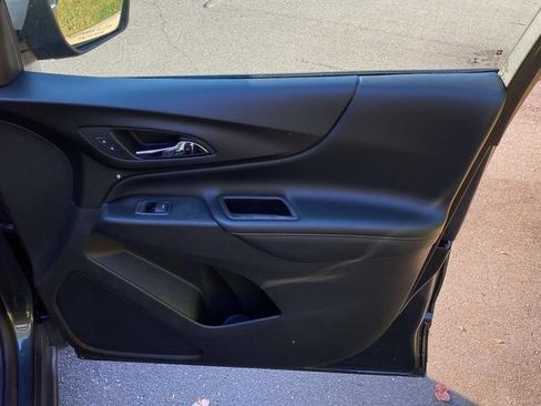 Used 2020 Chevrolet Equinox Premier FWD image 36