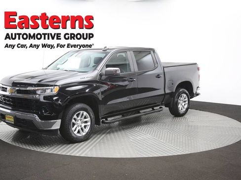 Used 2023 Chevrolet Silverado 1500 LT AWD/4WD image 58