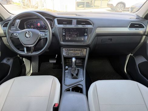 Used 2019 Volkswagen Tiguan SEL FWD image 26