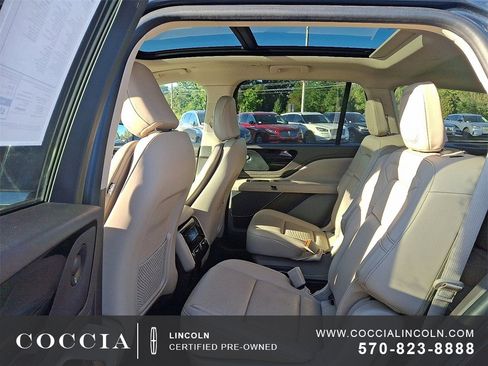Used 2023 Lincoln Aviator Reserve w/ Elements Package Plus image 11