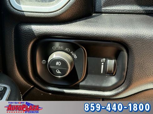 Used 2024 RAM 3500 Big Horn image 30