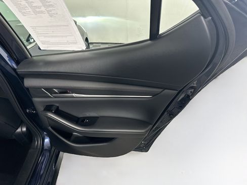 Used 2024 MAZDA MAZDA3 s FWD image 29