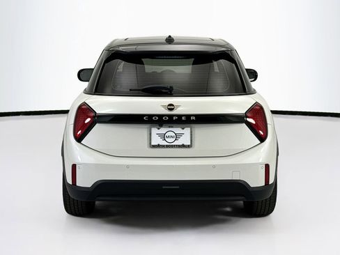 New 2026 MINI Cooper 4-Door Hardtop image 6