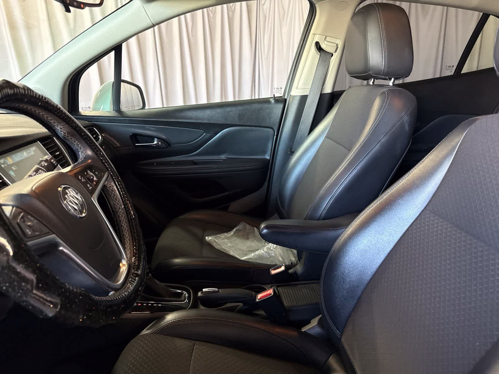 Used 2020 Buick Encore Preferred FWD image 21