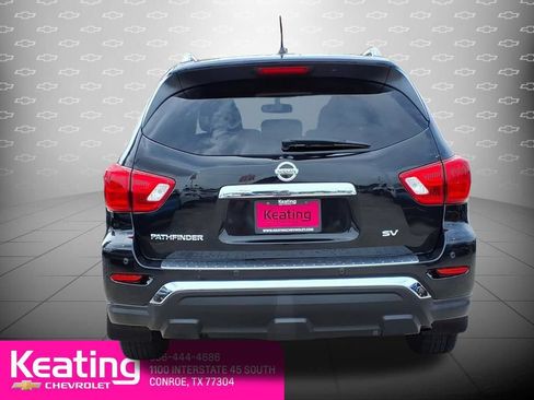 Used 2018 Nissan Pathfinder SV FWD image 7