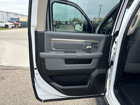 Used 2017 RAM 1500 Big Horn AWD/4WD image 22