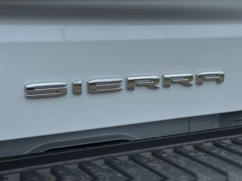 New 2026 GMC Sierra 1500 Denali AWD/4WD image 10