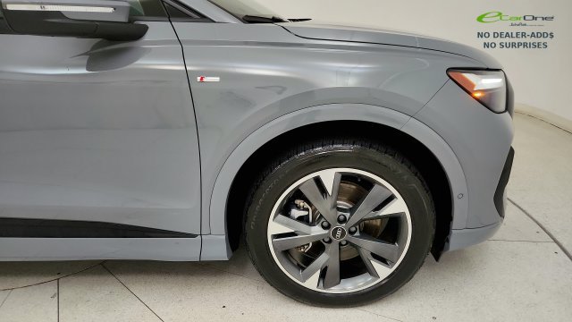 Used 2024 Audi Q4 e-tron Premium Plus w/ Premium Plus AWD/4WD image 22