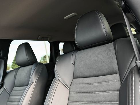 New 2025 Mitsubishi Outlander SE image 20